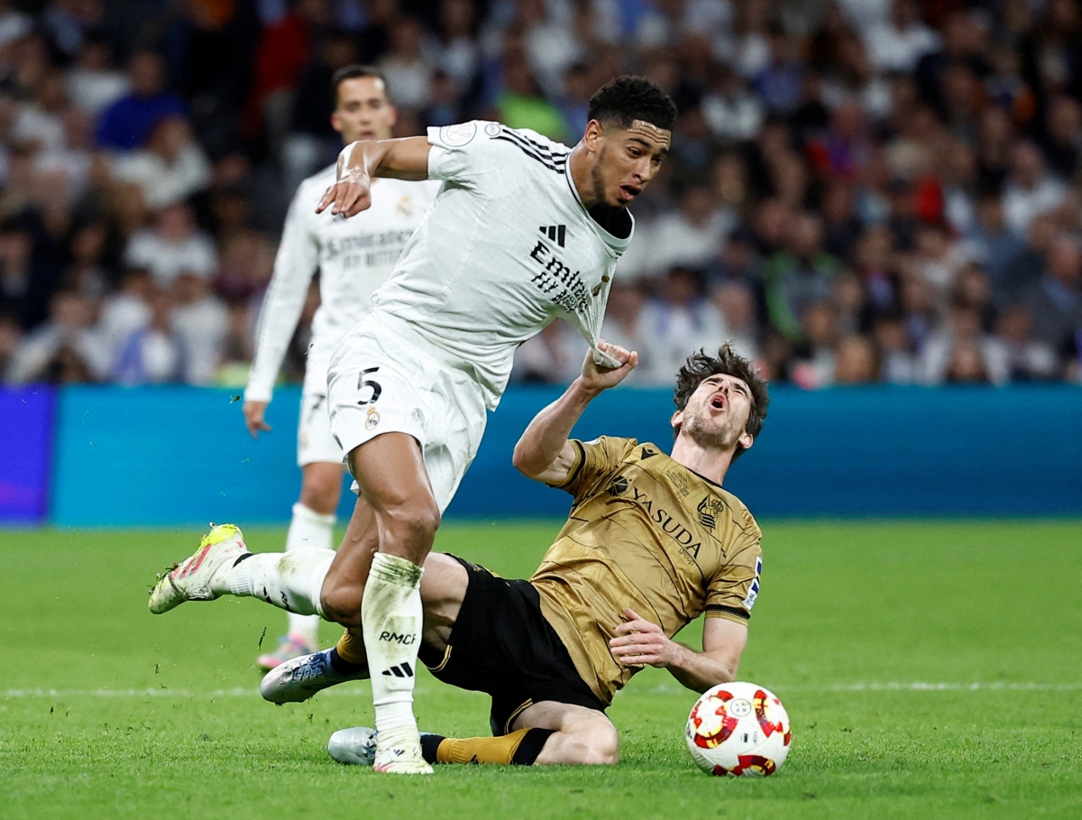 国王杯今夜再迎强敌；巴黎圣日耳曼门线救险；主帅态度——更衣室稳定；身体对抗强度拉满的简单介绍