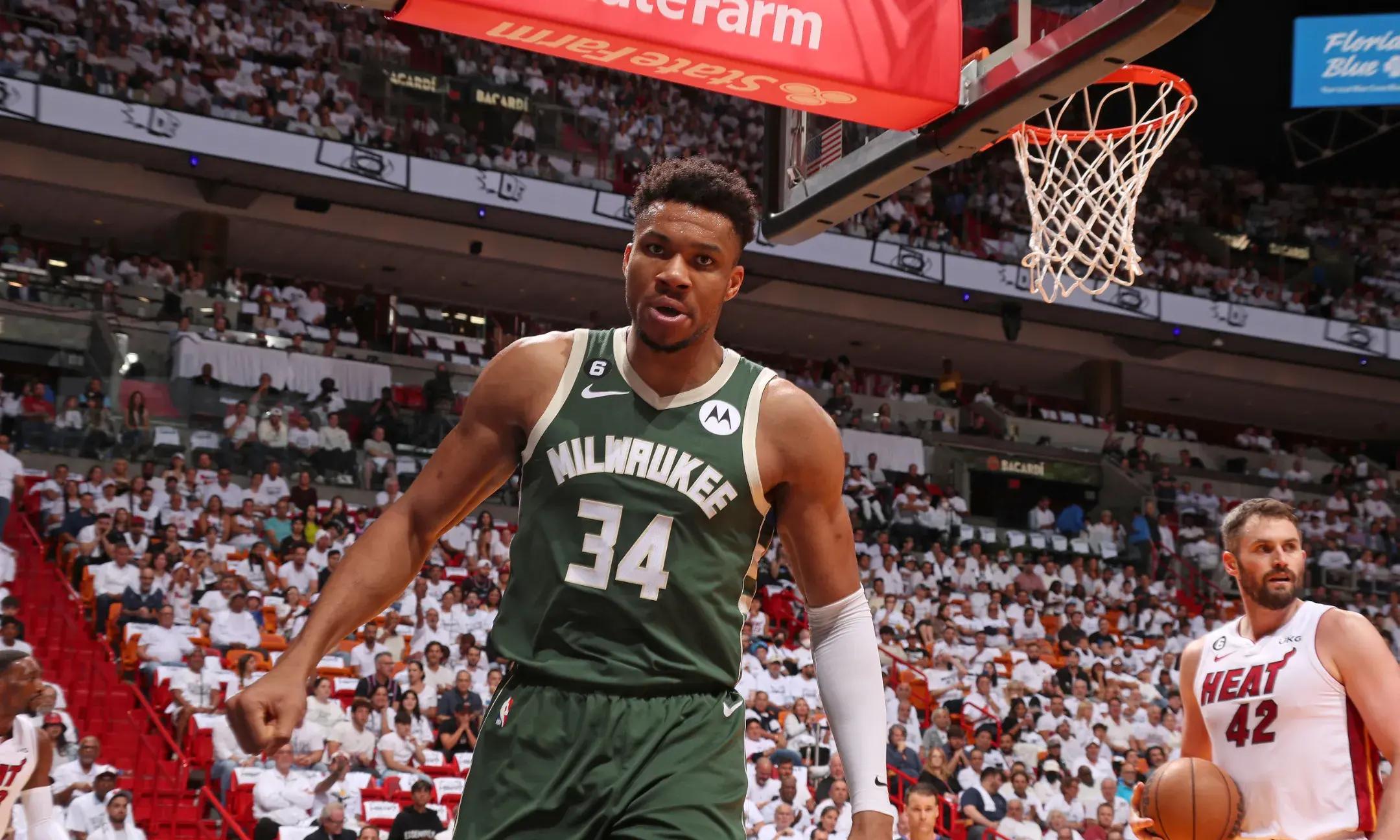 加时末段密尔沃基雄鹿状态回暖:中超节点到来,信心回归,球队文化再被提及的简单介绍 加时末段密尔沃基雄鹿状态回暖:中超节点到来,信心回归,球队文化再被提及的简单介绍