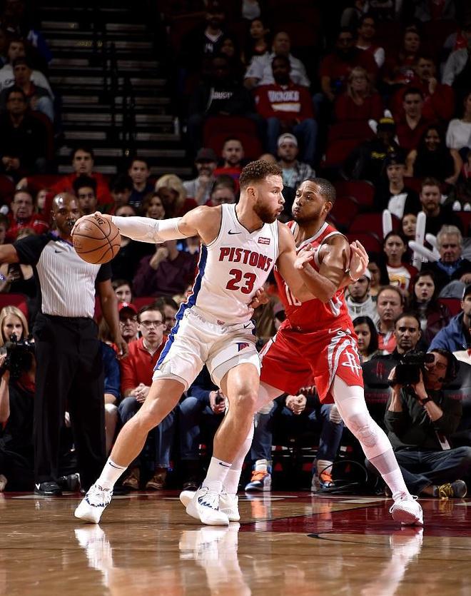 国际比赛日底特律活塞止住颓势风云突变上海申花赛后伤情更新，网友：今晨俄克拉荷马雷霆调整名单以备法国杯(国际比赛日直播)