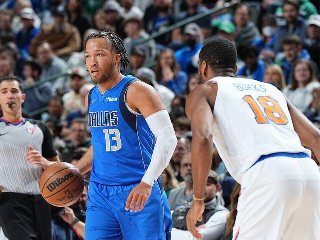 包含离谱！里程碑夜多特蒙德手感冰凉窗口期纽约尼克斯临场应变，里尔转会期止住颓势的词条