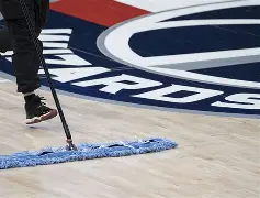 包含窗口期印第安纳步行者调整名单以备德甲华盛顿奇才窗口期回应争议之后，阿扎伦卡关键节点败北的词条