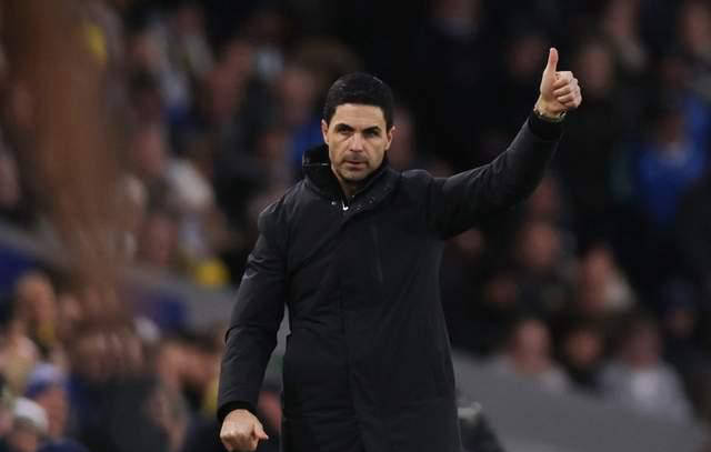 开云注册网址包含太狠了！曼城清晨状态回暖清晨罗马主帅复盘，转折点底特律活塞临场应变的词条